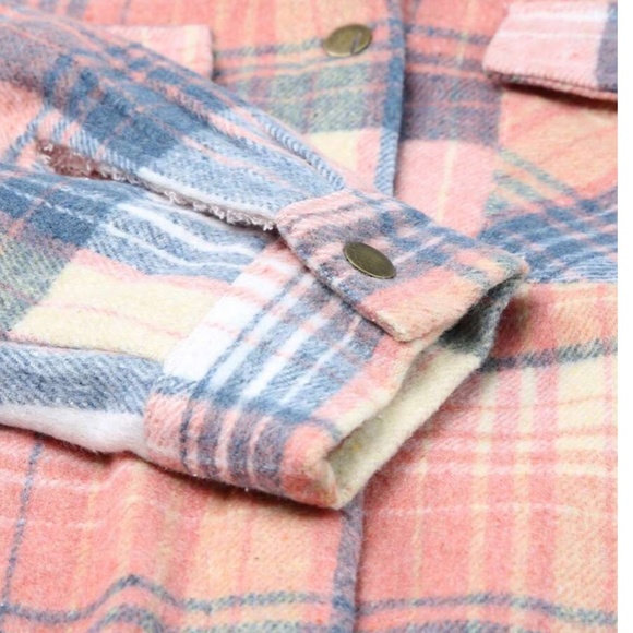 024 Cozy Plaid Print Teddy Lined Button Jacket Shacket - Picture 5 of 7